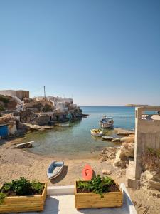 Gallery image of The Elephant Beach House in Kimolos