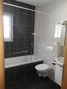Phòng tắm tại Hotel Lukas