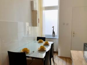 Zdjęcie z galerii obiektu Raisa Apartments Lerchenfelder Gürtel 30 w Wiedniu