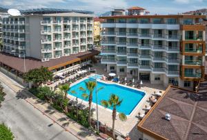 Bazén v ubytování Riviera Hotel & Spa nebo v jeho okolí