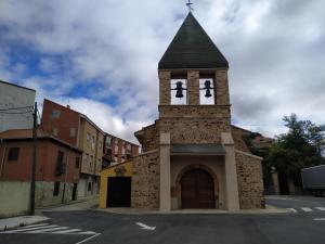 Zdjęcie z galerii obiektu Edificio Valles del Lúpulo (DUPLEX) w mieście Astorga
