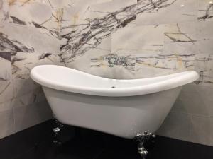 A bathroom at The Wrea Head Hall Country House Hotel & Restaurant 