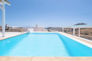 Bazén v ubytovaní Villa Aegean Blue by LLB Villas - Beach in 500m. alebo v jeho blízkosti