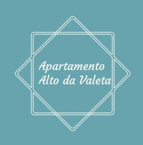 een frame met de textarma aloha do valeria in blauw bij Apartamento Alto da Valeta in Arcos de Valdevez