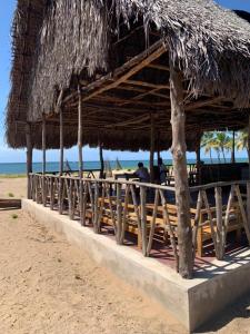 Photo de la galerie de l'établissement Nanano Beach Home Stay, à Mtwara