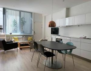 Kuchyň nebo kuchyňský kout v ubytování ApartmentInCopenhagen Apartment 358