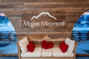 Posezení v ubytování Hotel Majon Miramonti