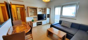 Kuchyňa alebo kuchynka v ubytovaní Apartment Miroslav