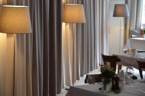Restoran või mõni muu söögikoht majutusasutuses Gasthof Oberer Bräuer