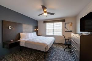 Gallery image of stayAPT Suites Alexandria-Fort Belvoir in Alexandria