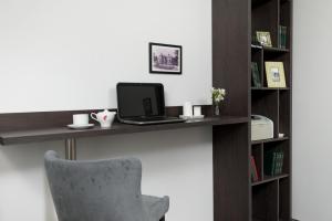 Biblioteca nell'hotel