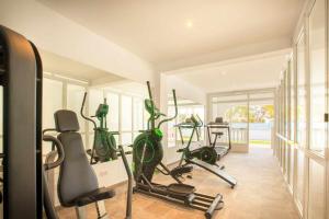 Fitness centrum a/nebo fitness zařízení v ubytování Dols mar apartments