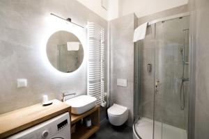 Łazienka w obiekcie Aparthotel Inspire Miodova Residence