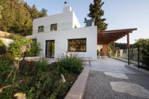 Gallery image of forest view villas 2 in Lagoúdi Zía