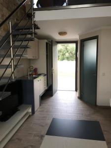 A kitchen or kitchenette at Villa fotini