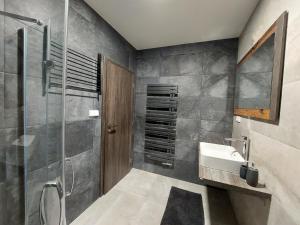 Koupelna v ubytování Apartmán Rezidence Javor Železná Ruda