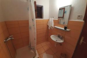 Koupelna v ubytování Apartmani Toni - Apartman Lavanda