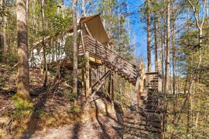 Příroda nedaleko luxury tent