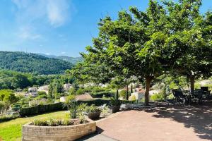 Imagen de la galería de Charmante maison avec jacuzzi, en Montazels