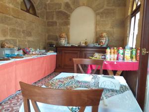 Jedlo v ubytovaní bed & breakfast alebo blízkom okolí