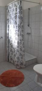 A bathroom at Aqua Hostel