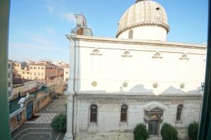 a building with a dome on top of it at Ca Ponte dei Greci S163 in Venice