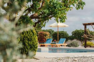 Bazén v ubytovaní Gennadi Dreams Holiday Villa alebo v jeho blízkosti