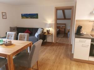 Kuchyňa alebo kuchynka v ubytovaní Apartmenthaus WALDHORN