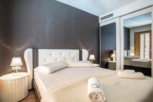 Postel nebo postele na pokoji v ubytování Seaview Luxury Retreat