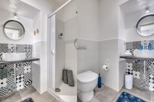 Koupelna v ubytování INTERZASTRADA B&B + 11 fotografií