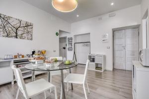 Kuchyň nebo kuchyňský kout v ubytování INTERZASTRADA B&B