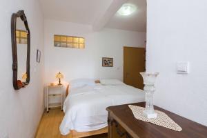 Fotografie z fotogalerie ubytování Spacious apt w magnificent sea view & big terrace v destinaci Sumpetar