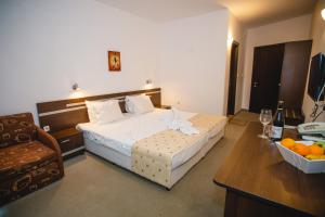 Postel nebo postele na pokoji v ubytování Deva Hotel - All Inclusive