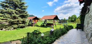 Gallery image of Casa de Vacanta Silvia in Mănăstirea Humorului