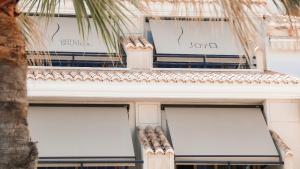 Balkón nebo terasa v ubytování JovA Hotel Boutique