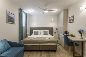 Postel nebo postele na pokoji v ubytování COR ROOMS