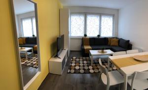 Posedenie v ubytovaní Millenove Apartman Balatonföldvár