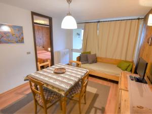 Gallery image of Apartment Fienili di Brenta-1 by Interhome in Madonna di Campiglio