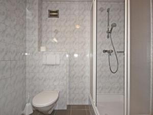 Kúpeľňa v ubytovaní Apartment Voräule by Interhome