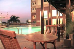 Πισίνα στο ή κοντά στο Apartemen Puncak Marina