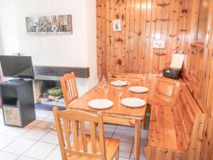 Foto dalla galleria di Apartment Christiania 2 C8 by Interhome a Nendaz