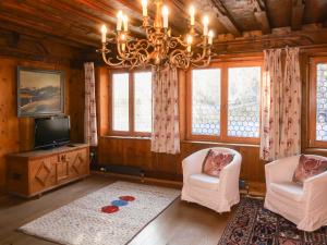 O zonă de relaxare la Chalet Jagdhaus Biedenegg - FIE215 by Interhome