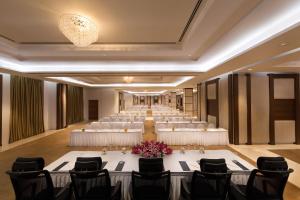 Posezení v ubytování Welcomhotel by ITC Hotels, Dwarka, New Delhi