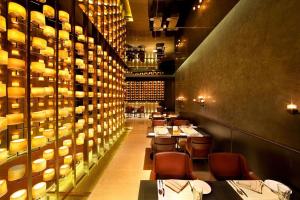 Posezení v ubytování Welcomhotel by ITC Hotels, Dwarka, New Delhi