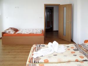 Postel nebo postele na pokoji v ubytování Holiday Home Jitka by Interhome