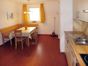 A kitchen or kitchenette at Apartment Huber-1 by Interhome