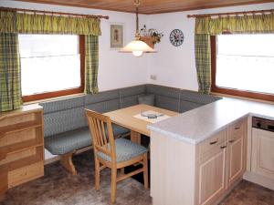 Kuchyň nebo kuchyňský kout v ubytování Apartment Gratzerhof-2 by Interhome