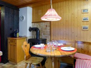 Fotografie z fotogalerie ubytování Apartment Stocki by Interhome v destinaci Lauterbrunnen