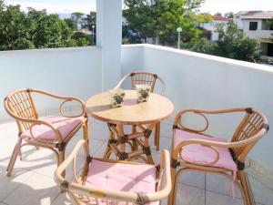Balkón nebo terasa v ubytování Apartment Jadran-4 by Interhome
