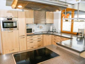 A kitchen or kitchenette at Holiday Home Heidi by Interhome